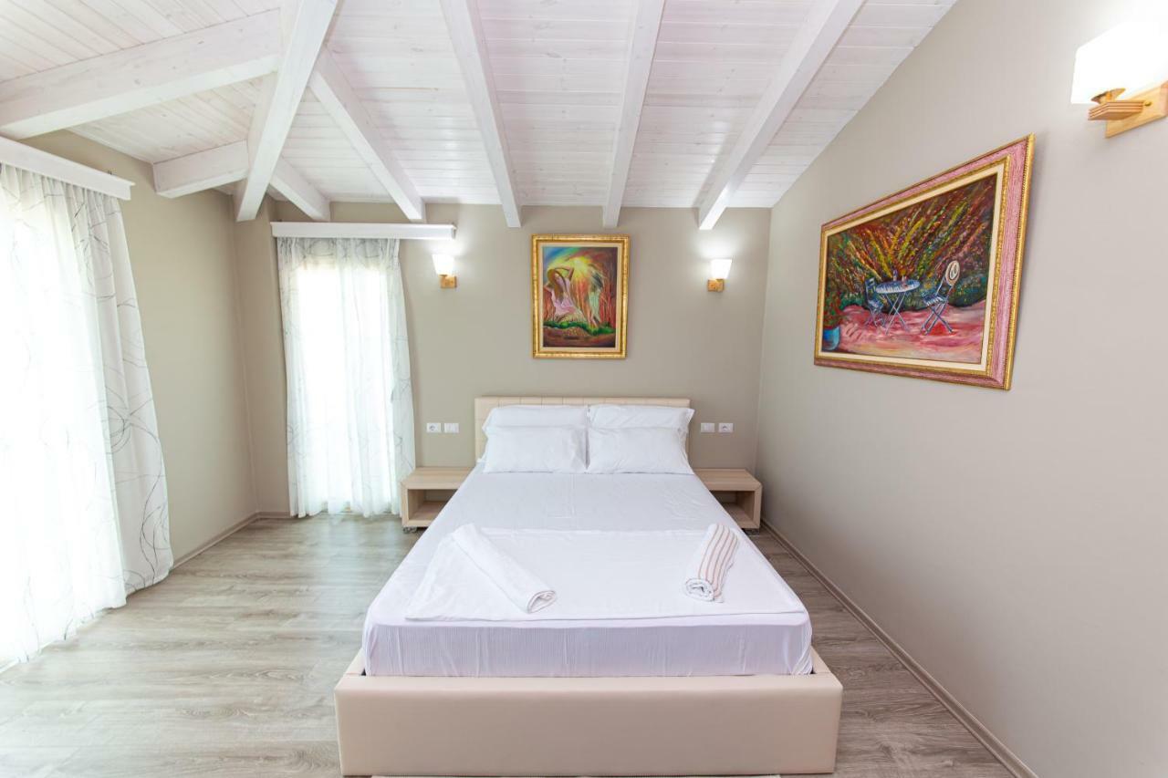Hotel Roi Radhimë Exteriör bild