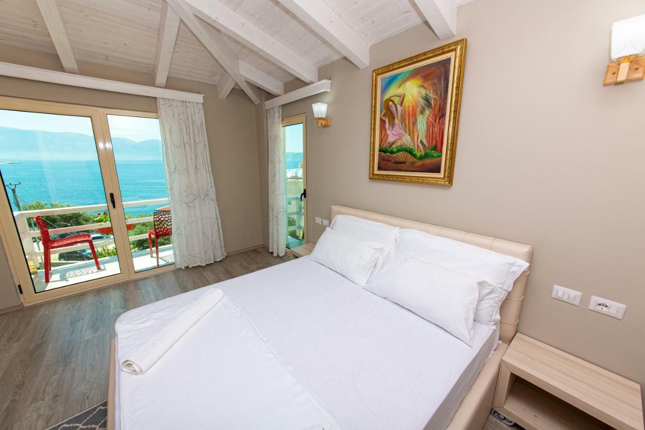 Hotel Roi Radhimë Exteriör bild